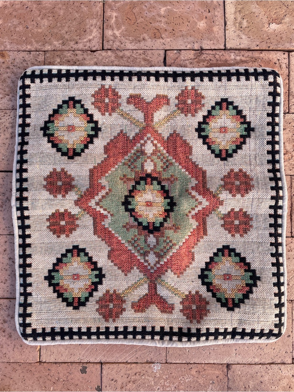 Pier One 1 pillow cover square Aztec southwestern Moroccan rustic boho tan 18”